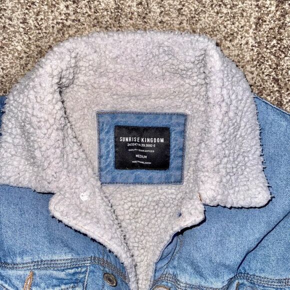 Sunrise Kingdom Men's Sherpa Lined Denim Trucker Jacket Blue Size Medium - Picture 2 of 10